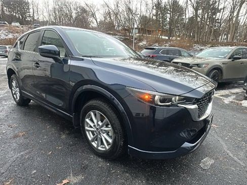 Certified 2025 MAZDA CX-5 AWD 2.5 S w/ Preferred Package image 4