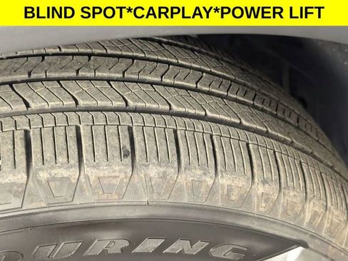 Used 2023 Honda Pilot EX-L image 9