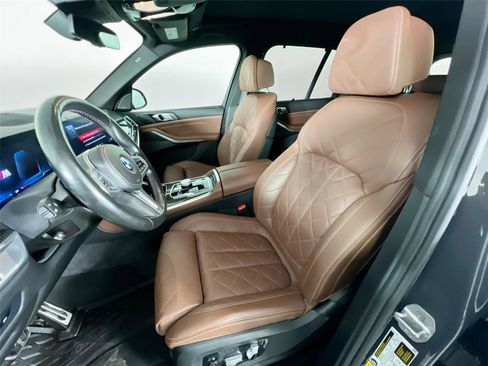 Used 2024 BMW X5 M60i w/ Executive Package image 23