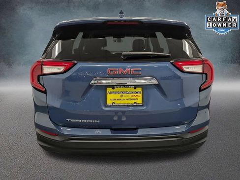 Used 2024 GMC Terrain SLE FWD image 5