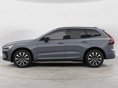 Certified 2024 Volvo XC60 B5 Plus w/ Protection Package Premier AWD/4WD image 4