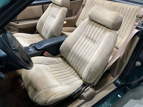 Used 1992 Pontiac Firebird Convertible RWD image 25
