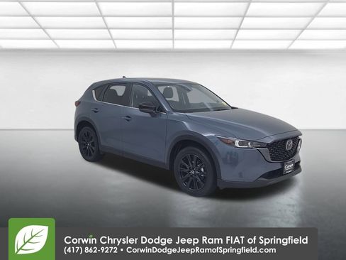Used 2025 MAZDA CX-5 Carbon Edition image 3
