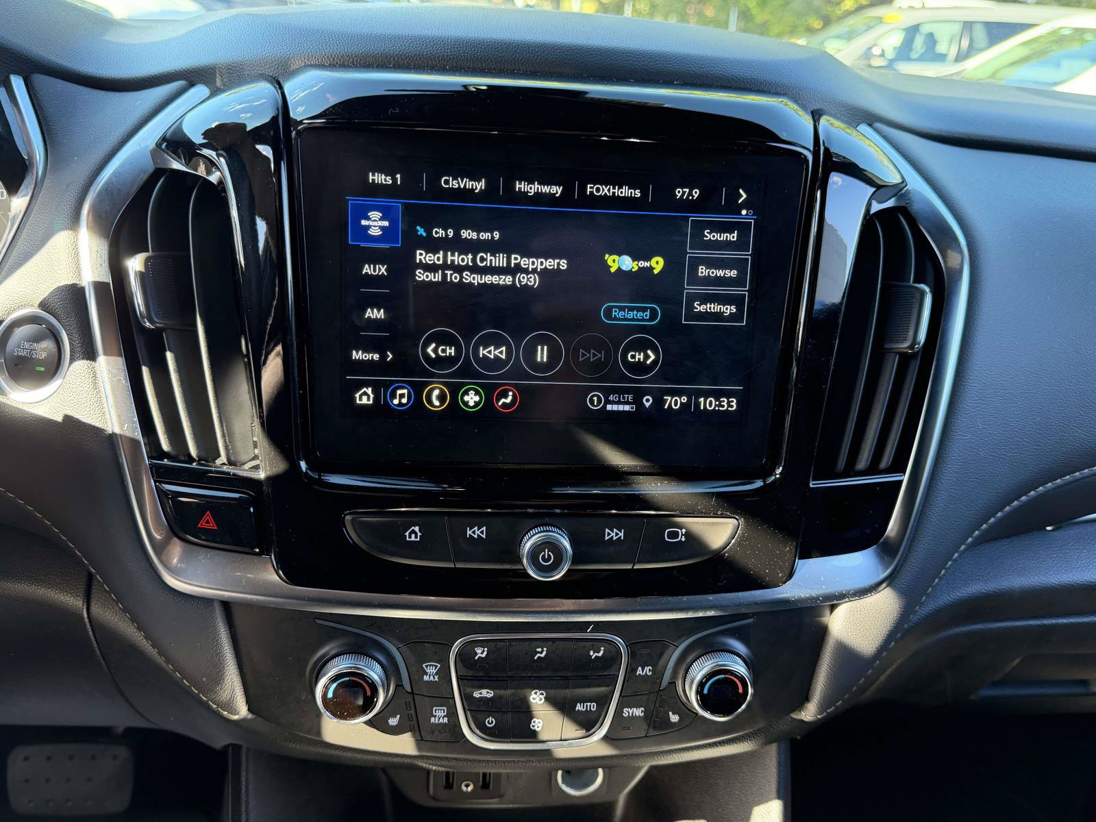 Used 2023 Chevrolet Traverse LT AWD/4WD image 24