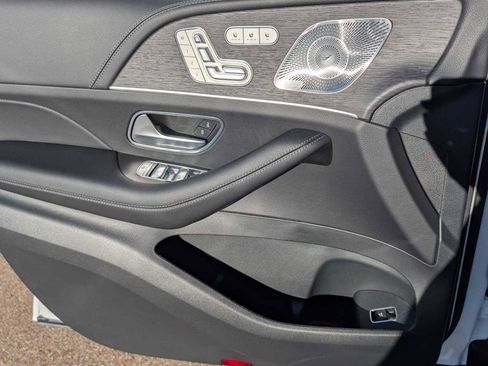 New 2026 Mercedes-Benz GLE 450 4MATIC image 16