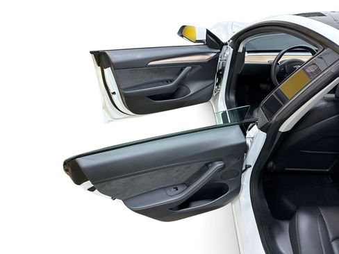 Certified 2023 Tesla Model 3 Standard Range RWD image 10
