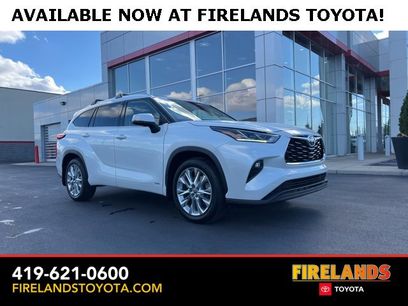Certified 2022 Toyota Highlander Limited