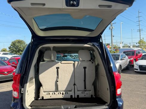 Used 2014 Dodge Grand Caravan SE w/ Quick Order Package 29E SE FWD image 30