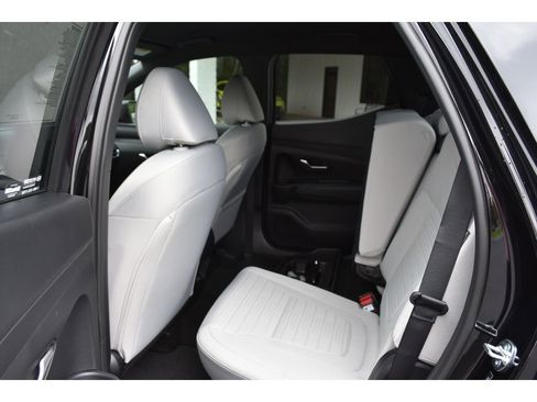 New 2025 Hyundai Santa Cruz SE image 11