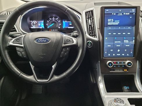 Used 2021 Ford Edge Titanium FWD image 22