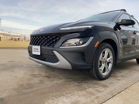 Used 2022 Hyundai Kona SEL image 15