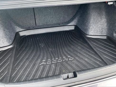 Used 2019 Honda Accord EX-L image 25