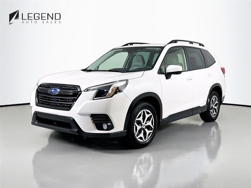 Used 2022 Subaru Forester Premium AWD/4WD image 1