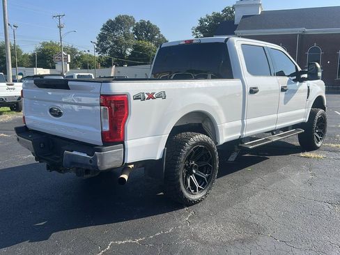 Used 2018 Ford F250 XLT w/ XLT Value Package AWD/4WD image 5
