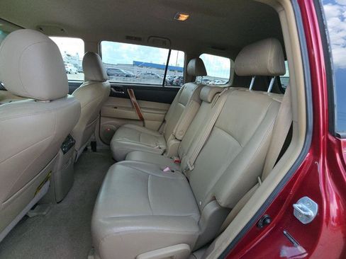 Used 2008 Toyota Highlander Limited FWD image 12