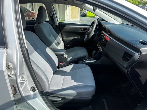 Used 2015 Toyota Corolla L image 10