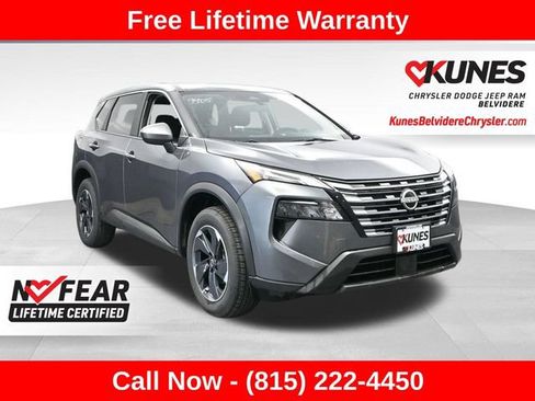 Used 2025 Nissan Rogue SV AWD/4WD image 1