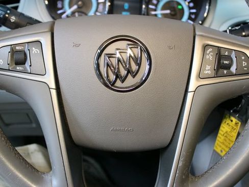 Used 2011 Buick LaCrosse CX FWD image 19