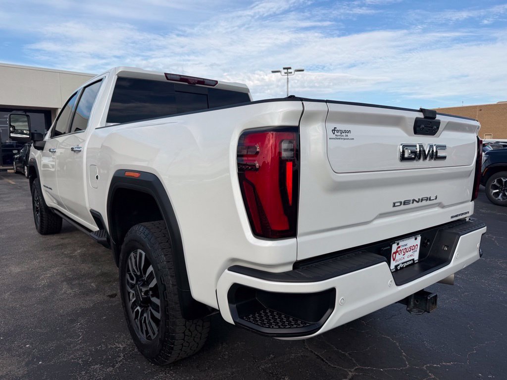 Used 2024 GMC Sierra 2500 Denali Ultimate AWD/4WD image 15