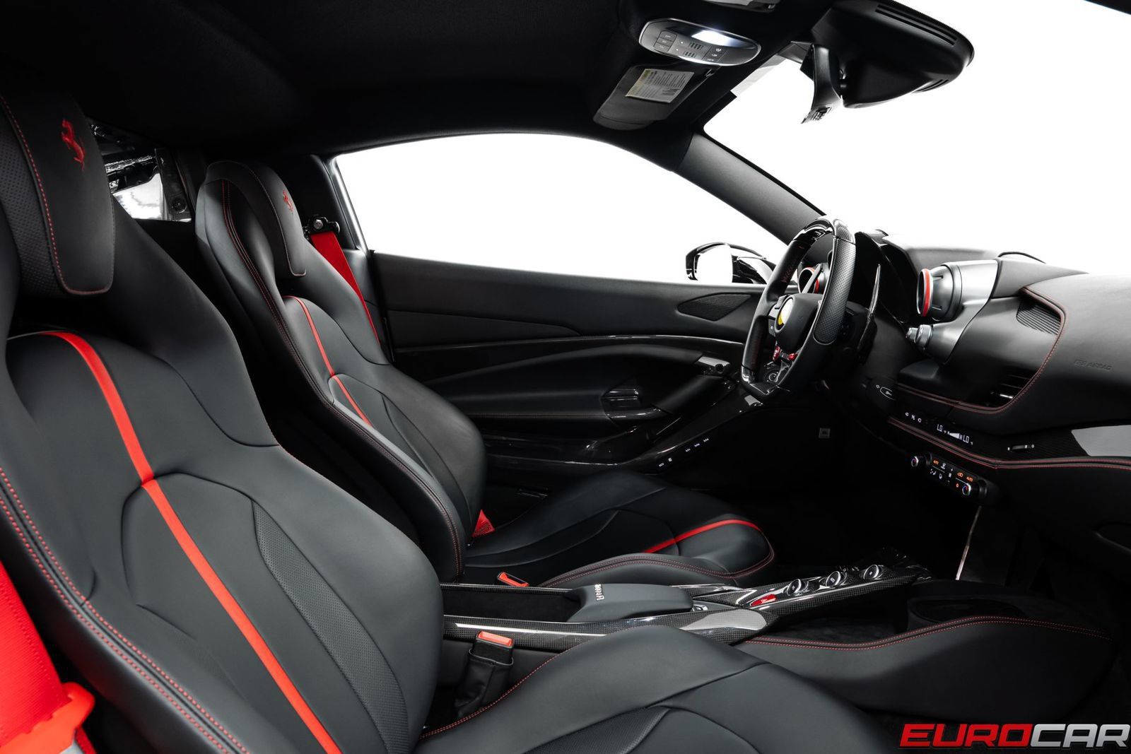 Used 2021 Ferrari F8 Tributo RWD image 40