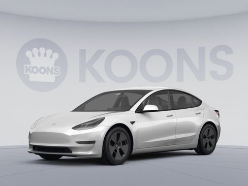 Used 2022 Tesla Model 3 Long Range image 1