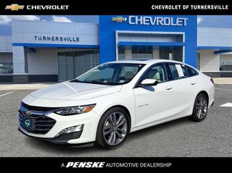 Used 2023 Chevrolet Malibu LT FWD video 1