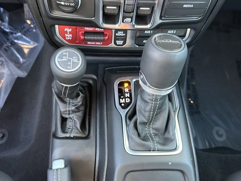 New 2026 Jeep Gladiator Rubicon AWD/4WD image 5