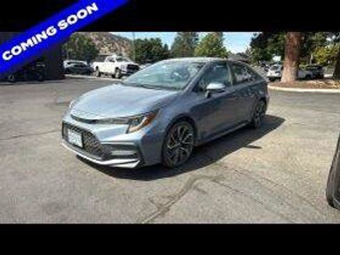 Used 2020 Toyota Corolla SE FWD image 1