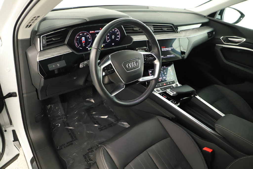 Certified 2024 Audi Q8 e-tron Premium AWD/4WD image 15