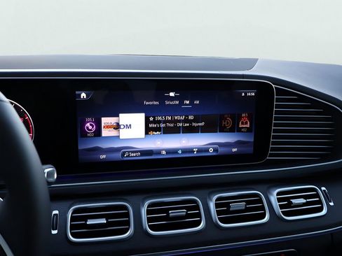 Certified 2026 Mercedes-Benz GLE 450 4MATIC Coupe image 23