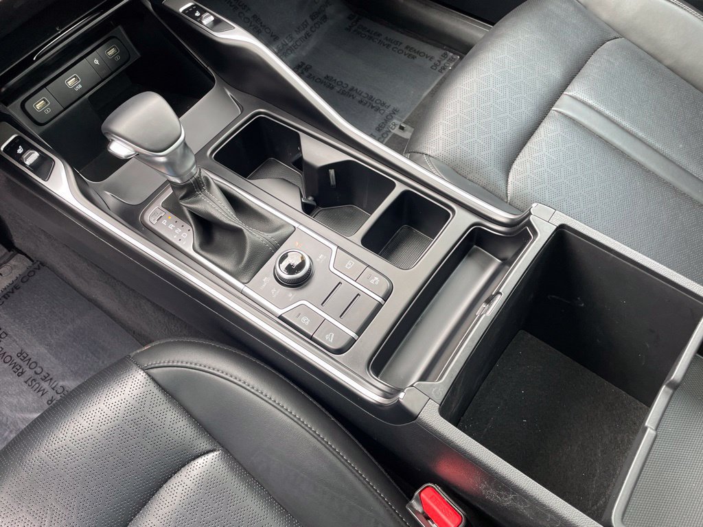 Used 2023 Kia Sorento S w/ Panoramic Sunroof Package AWD/4WD image 9