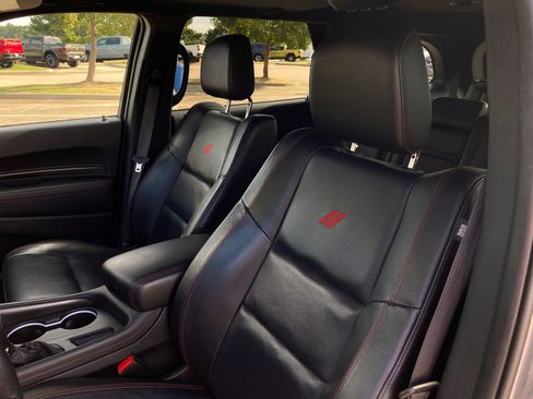 Used 2024 Dodge Durango GT image 12