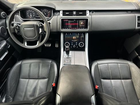 Used 2020 Land Rover Range Rover Sport HST image 13