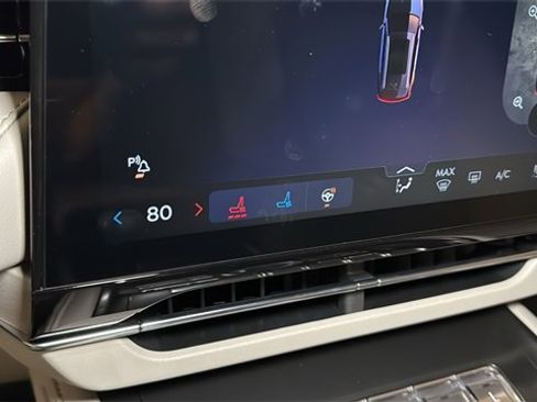 New 2026 Lincoln Nautilus Reserve image 25