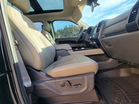 Used 2018 Ford Expedition Max Limited w/ Equipment Group 301A image 51