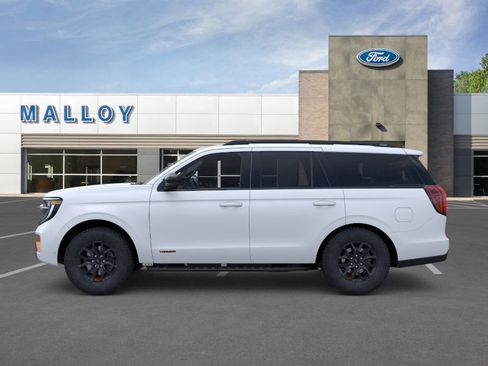 New 2026 Ford Expedition Tremor image 3