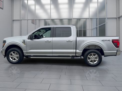 Used 2025 Ford F150 XLT w/ Equipment Group 301A Standard AWD/4WD image 3