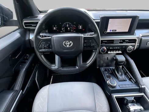 Certified 2025 Toyota Tacoma SR5 AWD/4WD image 6