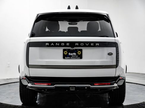 Used 2023 Land Rover Range Rover SE image 12
