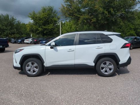 Used 2025 Toyota RAV4 XLE w/ Convenience Package FWD image 3