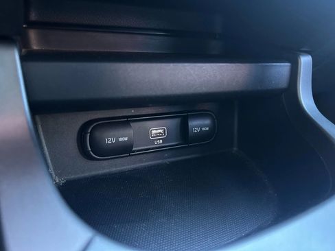 Used 2021 Kia Seltos LX image 7