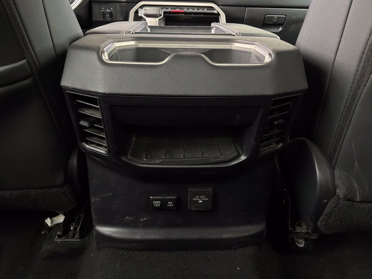 Used 2023 Toyota Tundra Limited w/ Power Package AWD/4WD image 15