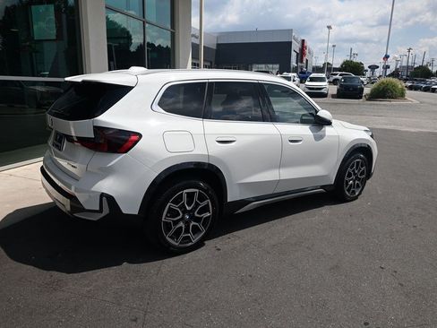 Used 2025 BMW X1 xDrive28i w/ Convenience Package AWD/4WD image 9