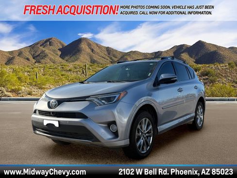 Used 2018 Toyota RAV4 Platinum AWD/4WD image 1