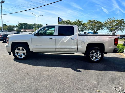Used 2014 Chevrolet Silverado 1500 LTZ Z71 image 7