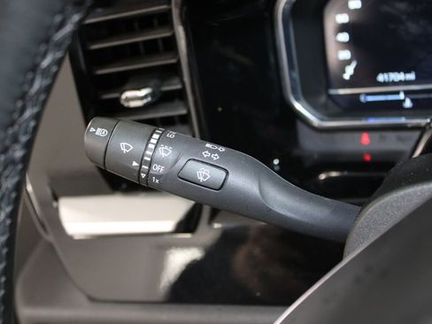 Used 2024 GMC Sierra 1500 SLT AWD/4WD image 24