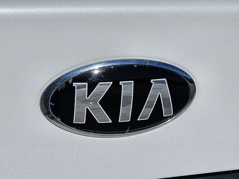 Used 2014 Kia Optima LX w/ LX Convenience Plus Package image 12