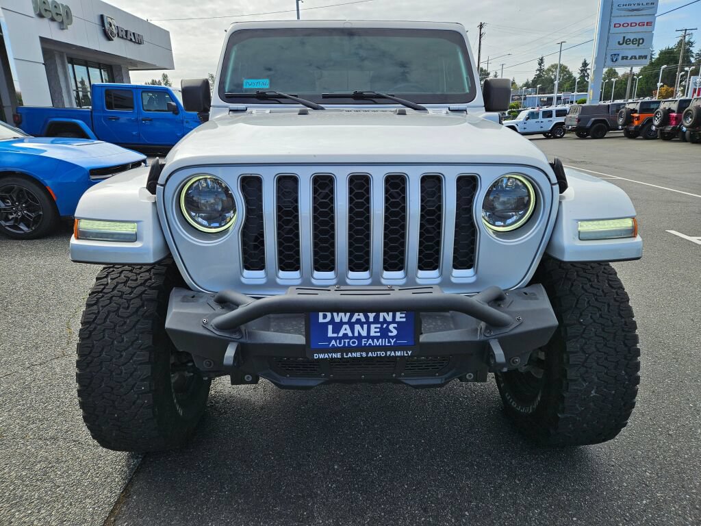 Used 2023 Jeep Wrangler Unlimited Sahara w/ Cold Weather Group AWD/4WD image 8