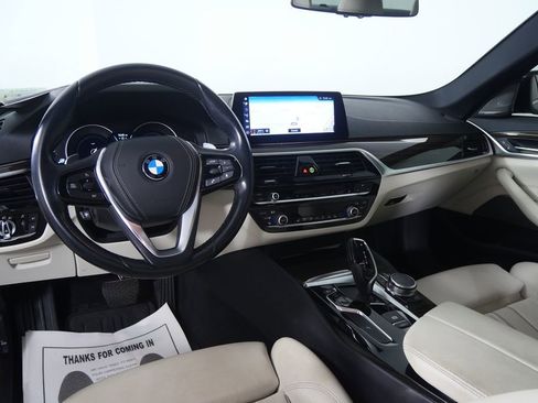 Used 2018 BMW 540i image 19