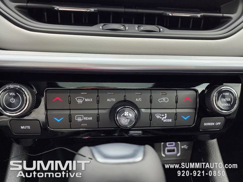 New 2026 Jeep Compass Limited w/ Sun, Sound & Navigation Group AWD/4WD image 46